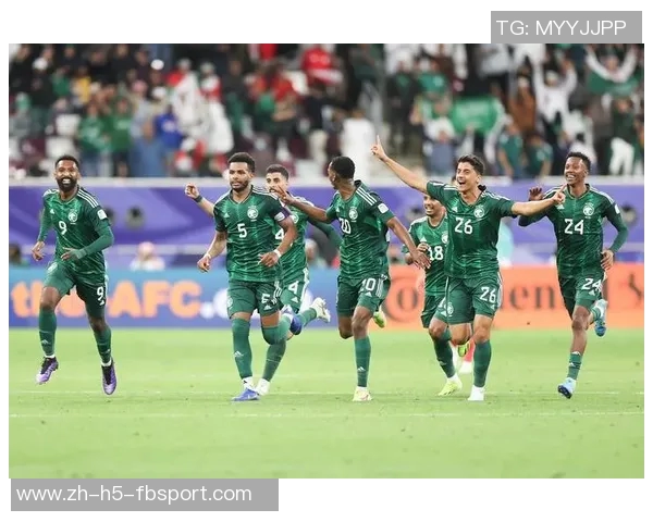 足球五大联赛精彩纷呈各队争雄谁能问鼎巅峰荣耀 足球五大联赛精彩纷呈各队争雄谁能问鼎巅峰荣耀