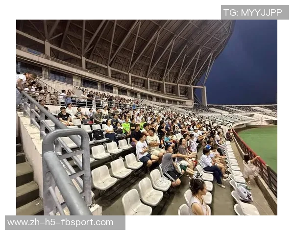 建设足球场助力青少年体育发展与社区活力提升的探索与实践 建设足球场助力青少年体育发展与社区活力提升的探索与实践